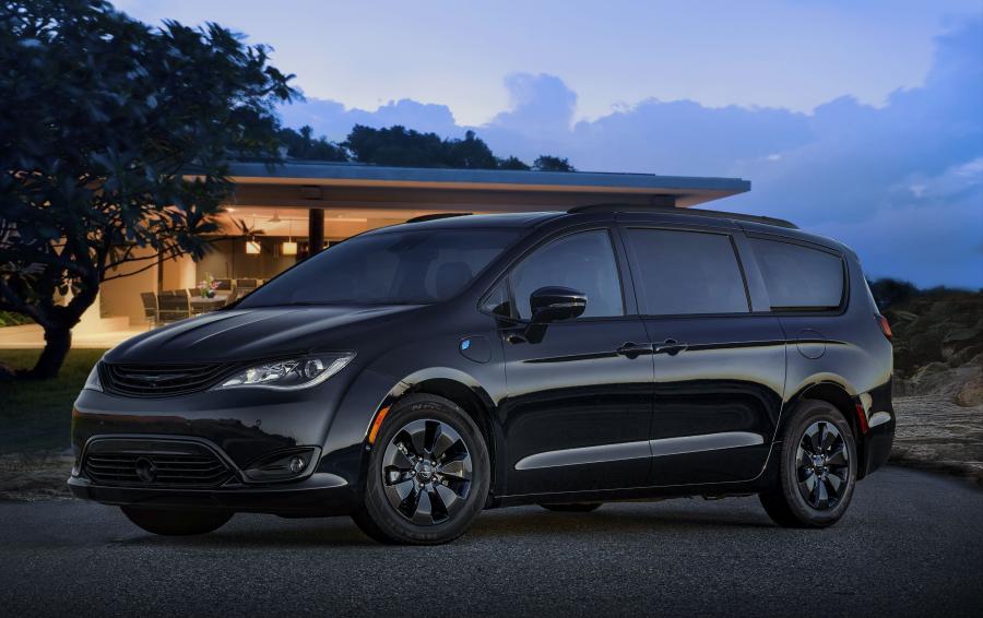 Chrysler Pacifica Hybrid S Appearance Package (RU) '2018
